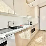 Апартаменты The View-centre- Clim -parking-vue Mer-plage Ментона